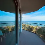 Pinea Z Niesamowitym Widokiem Na Morze Oraz Jacuzzi W Wybranych Apartamentach 波别罗沃