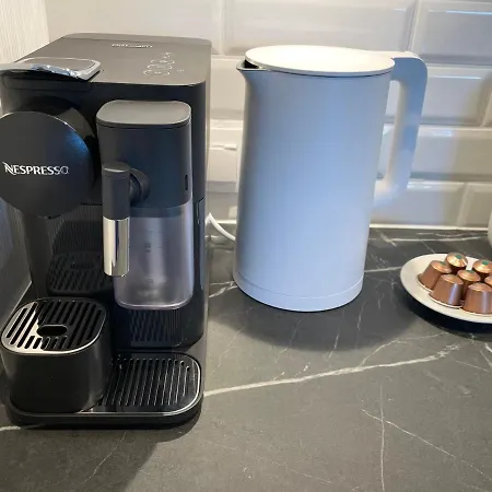 Pinea Z Niesamowitym Widokiem Na Morze Oraz Jacuzzi W Wybranych Apartamentach Apartment *