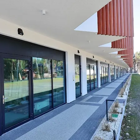 Pinea Z Niesamowitym Widokiem Na Morze Oraz Jacuzzi W Wybranych Apartamentach Apartment Pobierowo