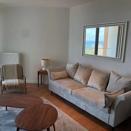 Pinea Z Niesamowitym Widokiem Na Morze Oraz Jacuzzi W Wybranych Apartamentach Apartment