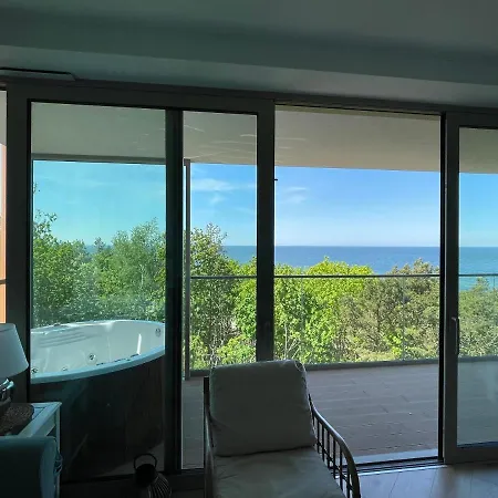 Pinea Z Niesamowitym Widokiem Na Morze Oraz Jacuzzi W Wybranych Apartamentach *