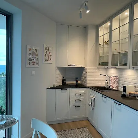 Pinea Z Niesamowitym Widokiem Na Morze Oraz Jacuzzi W Wybranych Apartamentach Apartment *