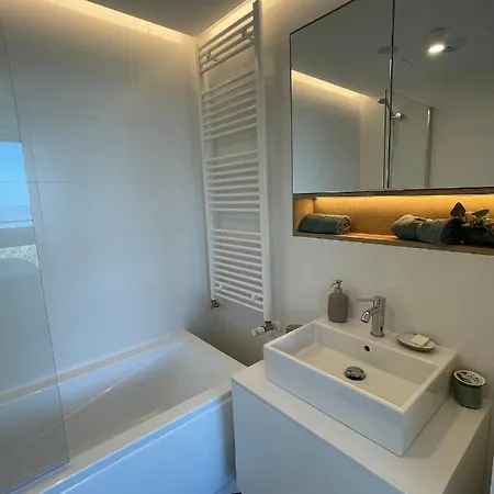 Pinea Z Niesamowitym Widokiem Na Morze Oraz Jacuzzi W Wybranych Apartamentach * Pobierowo