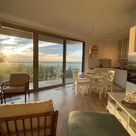 Pinea Z Niesamowitym Widokiem Na Morze Oraz Jacuzzi W Wybranych Apartamentach Apartment