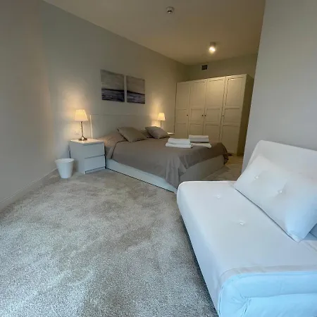 Pinea Z Niesamowitym Widokiem Na Morze Oraz Jacuzzi W Wybranych Apartamentach Apartment *