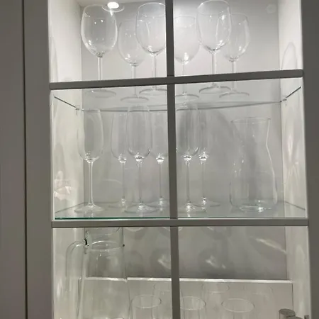 Pinea Z Niesamowitym Widokiem Na Morze Oraz Jacuzzi W Wybranych Apartamentach