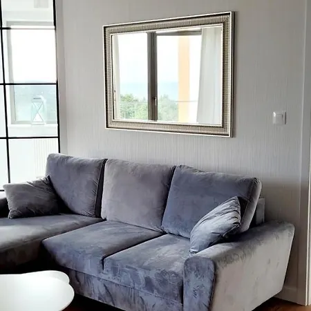 Pinea Z Niesamowitym Widokiem Na Morze Oraz Jacuzzi W Wybranych Apartamentach * 포비에로보