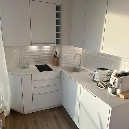 Pinea Z Niesamowitym Widokiem Na Morze Oraz Jacuzzi W Wybranych Apartamentach