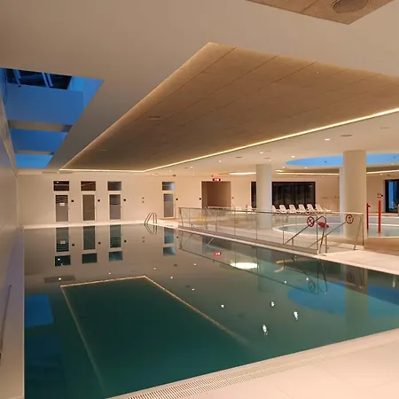 Pinea Z Niesamowitym Widokiem Na Morze Oraz Jacuzzi W Wybranych Apartamentach 포비에로보