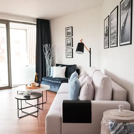 Pinea Z Niesamowitym Widokiem Na Morze Oraz Jacuzzi W Wybranych Apartamentach Pobierowo