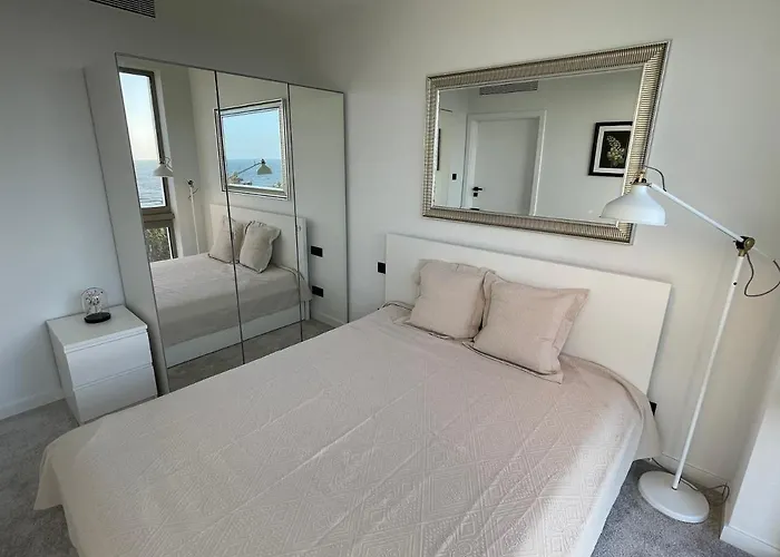 Appartement Pinea Z Niesamowitym Widokiem Na Morze Oraz Jacuzzi W Wybranych Apartamentach