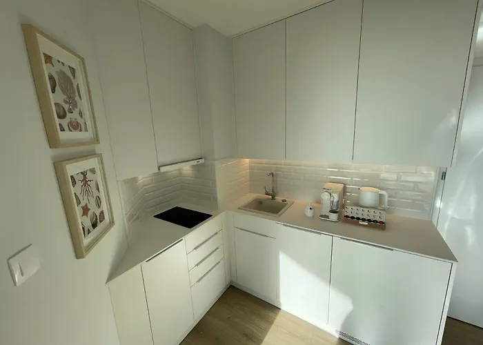 Pinea Z Niesamowitym Widokiem Na Morze Oraz Jacuzzi W Wybranych Apartamentach *