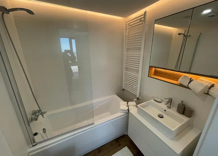 Pinea Z Niesamowitym Widokiem Na Morze Oraz Jacuzzi W Wybranych Apartamentach Appartement Pobierowo