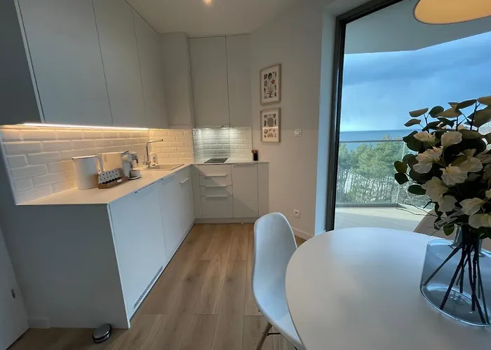 Appartement Pinea Z Niesamowitym Widokiem Na Morze Oraz Jacuzzi W Wybranych Apartamentach Pobierowo