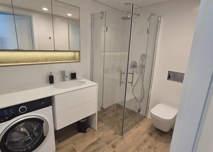 Pinea Z Niesamowitym Widokiem Na Morze Oraz Jacuzzi W Wybranych Apartamentach Appartement *